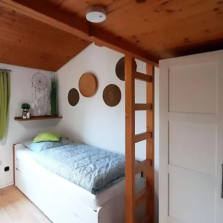 Lena Im Sauerland Direkt Am Hennesee Holiday home Meschede