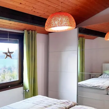 Lena Im Sauerland Direkt Am Hennesee *