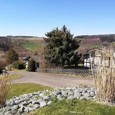 度假居 Lena Im Sauerland Direkt Am Hennesee 梅舍德