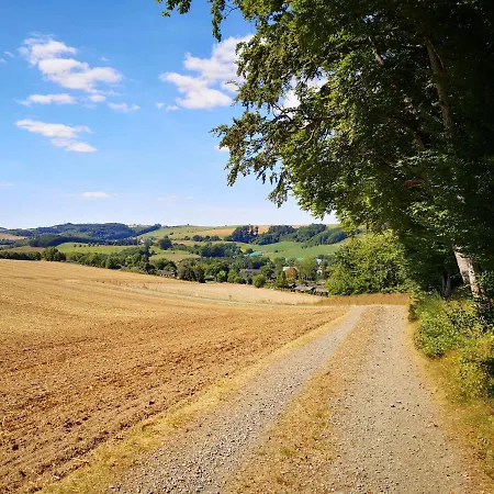 Lena Im Sauerland Direkt Am Hennesee * משדה